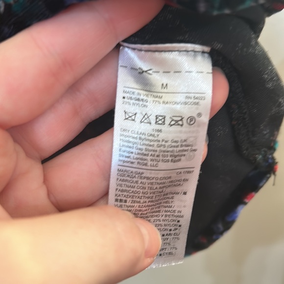 Gap Velvet Ruffle Sleeve Blouse - Picture 6 of 6